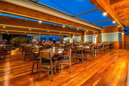 Ekati Taverna Restaurant