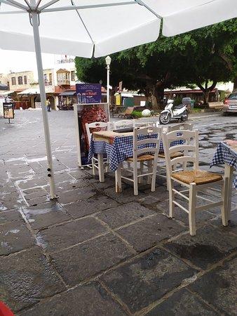 Pita Nikos