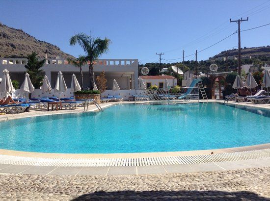 Oasis Pool Bar