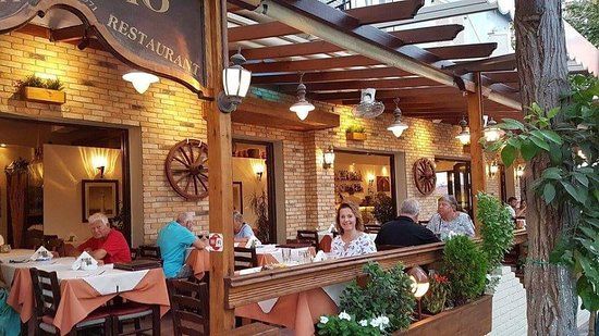 Pizzeria, del Vesuvio