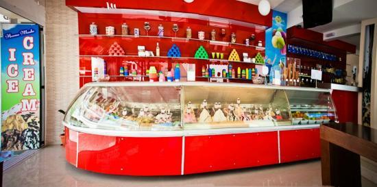 Pagotomania Gelato Cafe